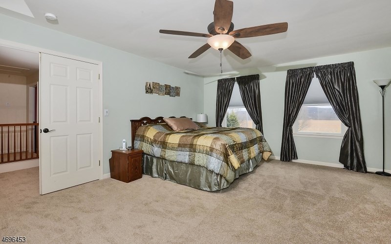 220 Hoffman Rd