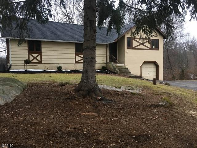1117 Hamilton Dr