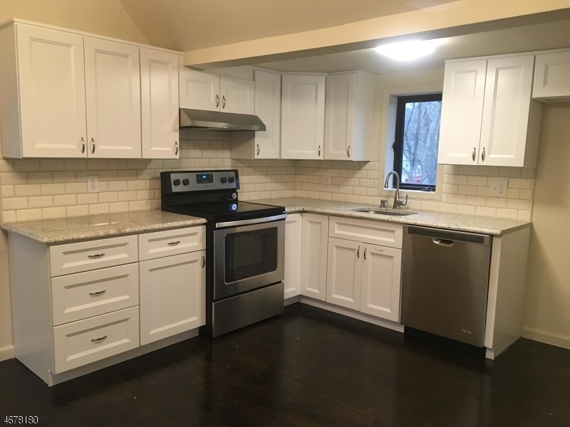 1117 Hamilton Dr