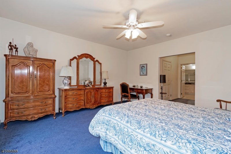 7 Doreen Ct