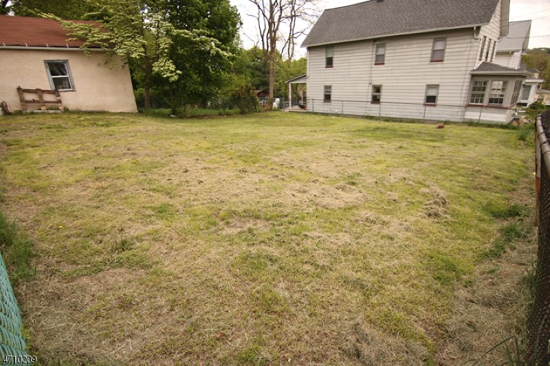 93 Keller Ave