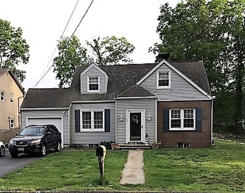 34 Mohawk Ave