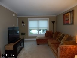 36 Pawnee Ave Rockaway, NJ 07866