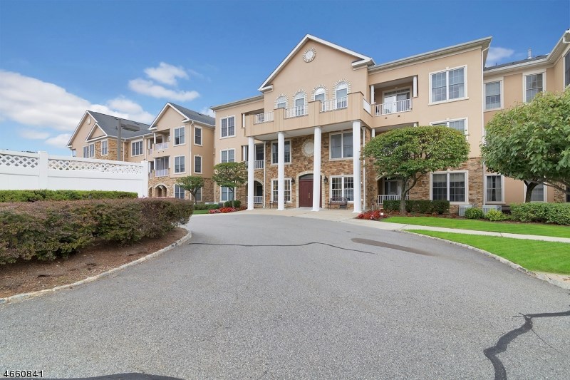 1113 Franklin Ln