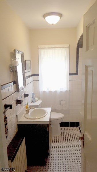 116 W Chrystal St