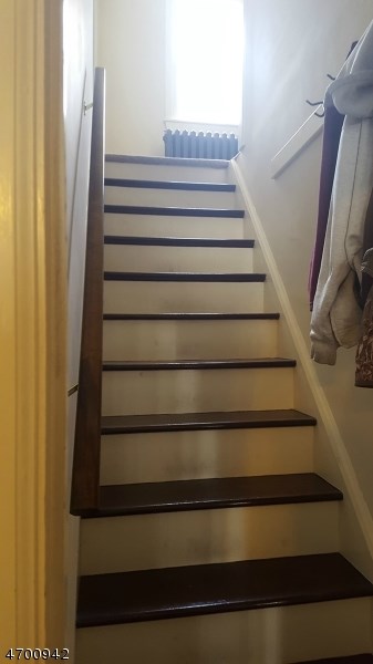 116 W Chrystal St