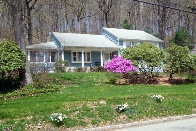 45 Clover Ln