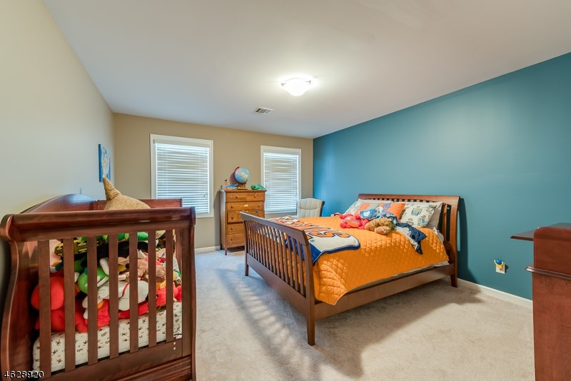14 Carroll Dr