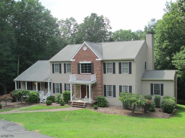 9 Sweetwood Dr