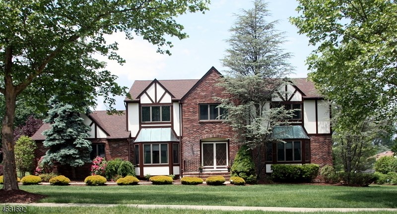 For Sale: 10 Merrimac Rd Randolph, NJ 07869