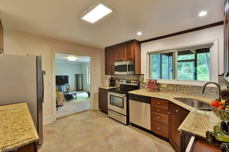 For Sale: 23 John Ct Randolph, NJ 07869