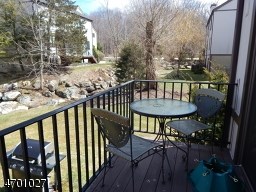 25 Kynor Ave