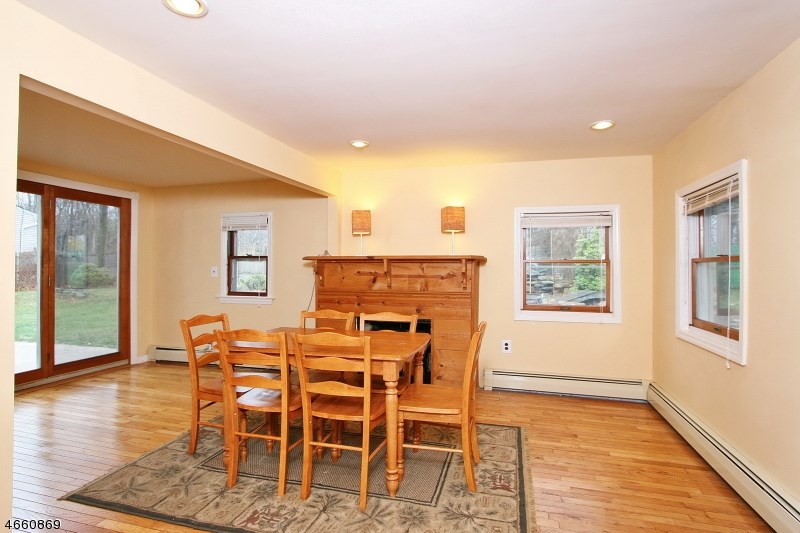 37 Brendona Ave