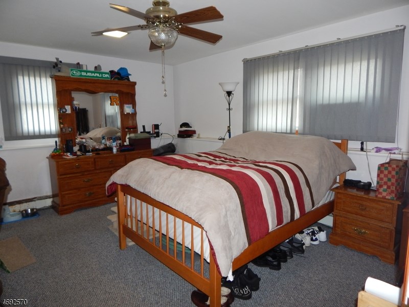 6 James Rd