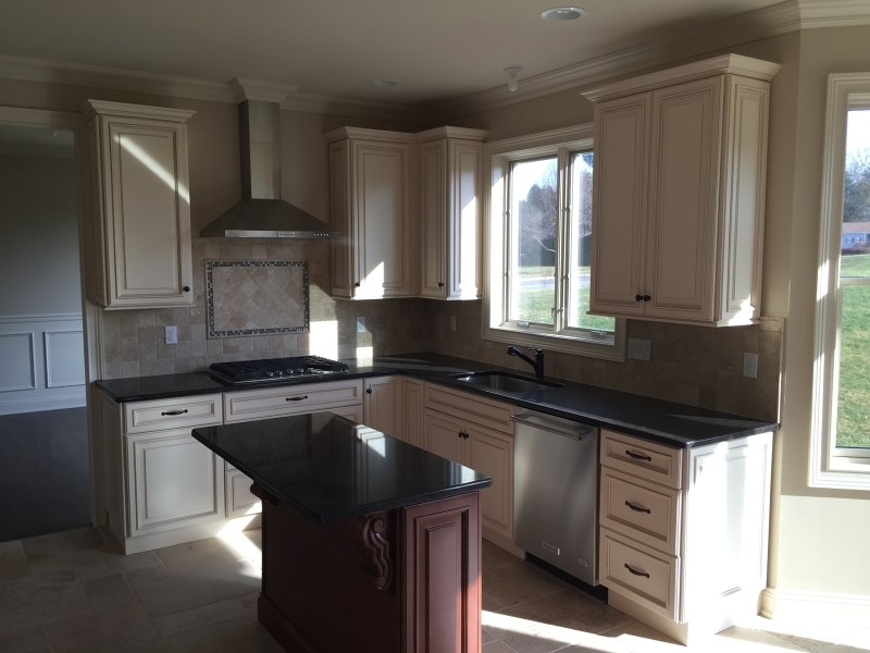 For Sale: 3 Eldorado Dr Succasunna, NJ 07876