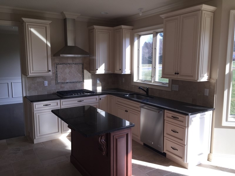 For Sale: 3 Eldorado Dr Succasunna, NJ 07876