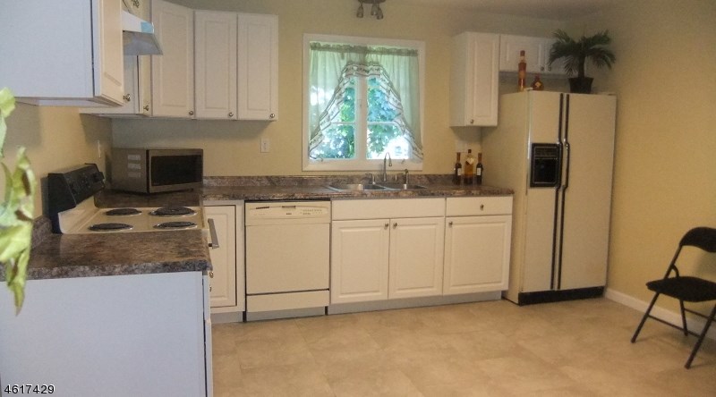 For Sale: 37 Kenvil Ave Succasunna, NJ 07876