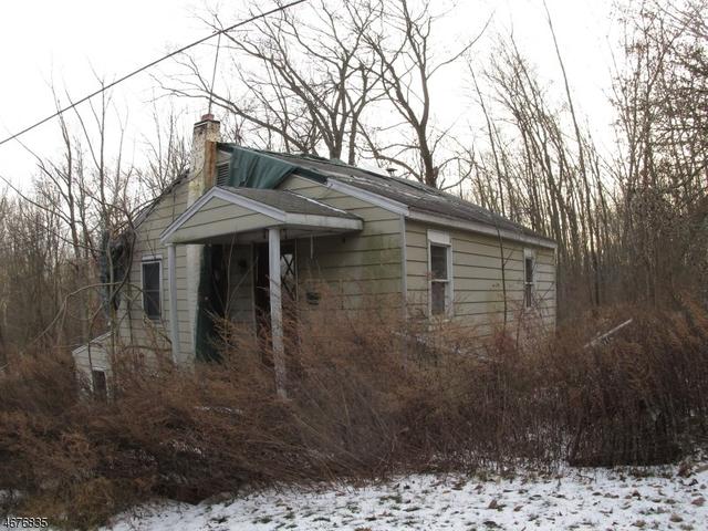 10 Buttermilk Bridge Rd