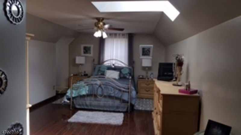 52 Alvin Sloan Ave