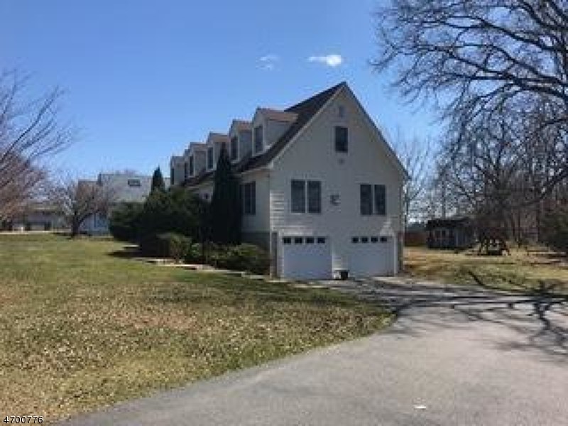 52 Alvin Sloan Ave