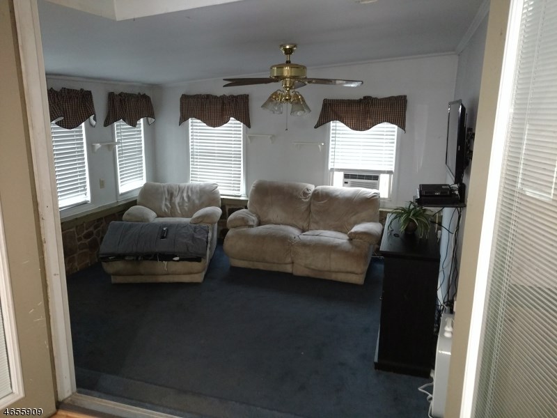 20 Pleasant View Ave