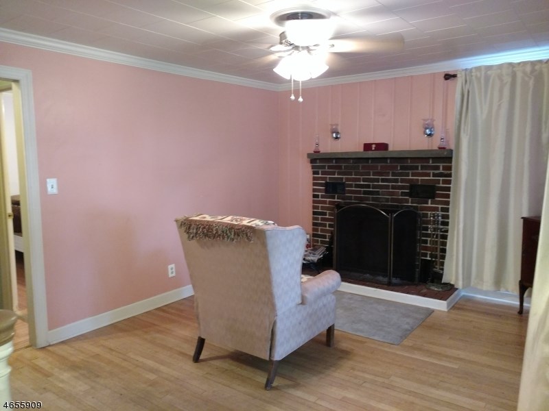 20 Pleasant View Ave