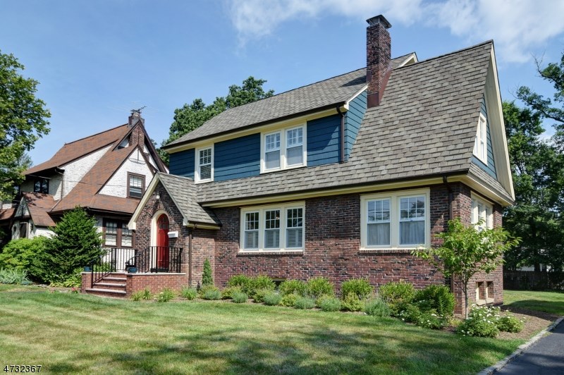 167 Mountain Ave