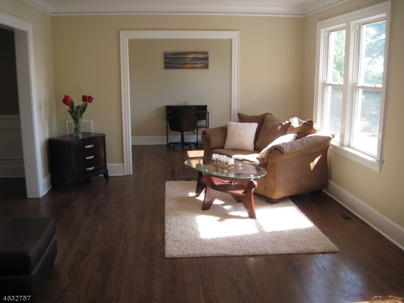 28 Clark St Summit, NJ 07901