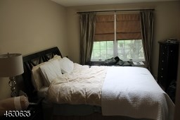 For Sale: 128 Smithfield Ct Basking Ridge, NJ 07920