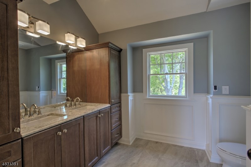 For Sale: 35 Wayne Ter Basking Ridge, NJ 07920