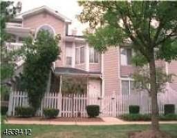 42 Foxwood Ct