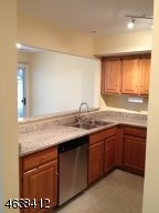 42 Foxwood Ct