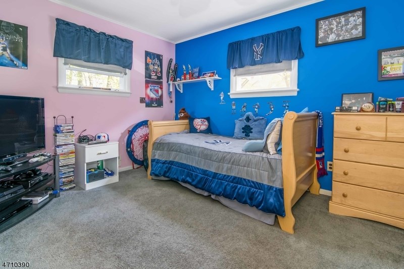20 Gregory Ave