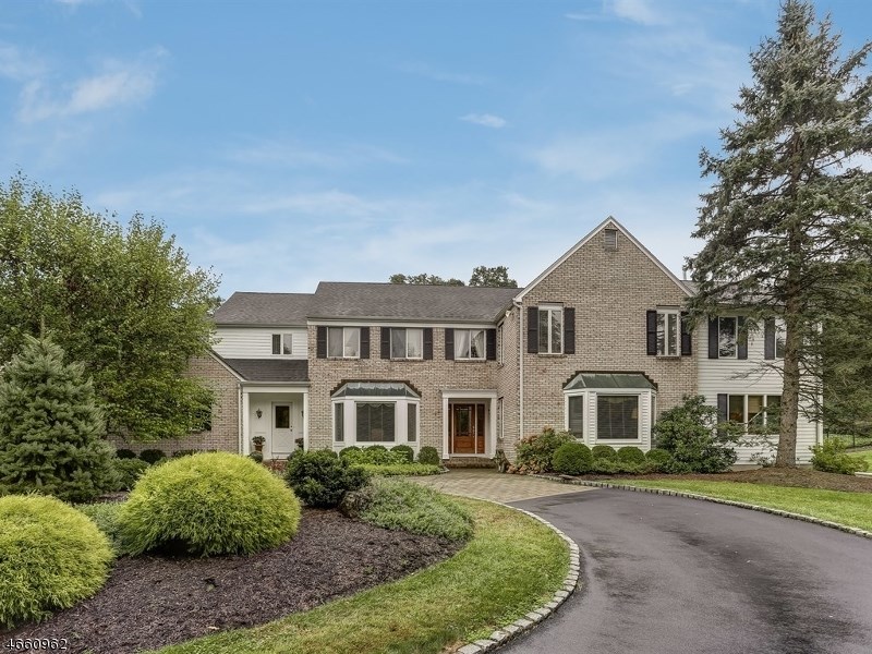 6 Chesterbrook Rd