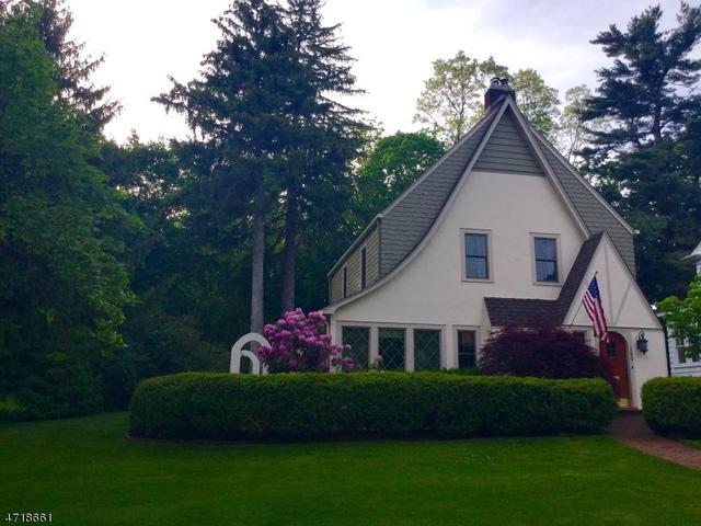 8 Rosemont Ave
