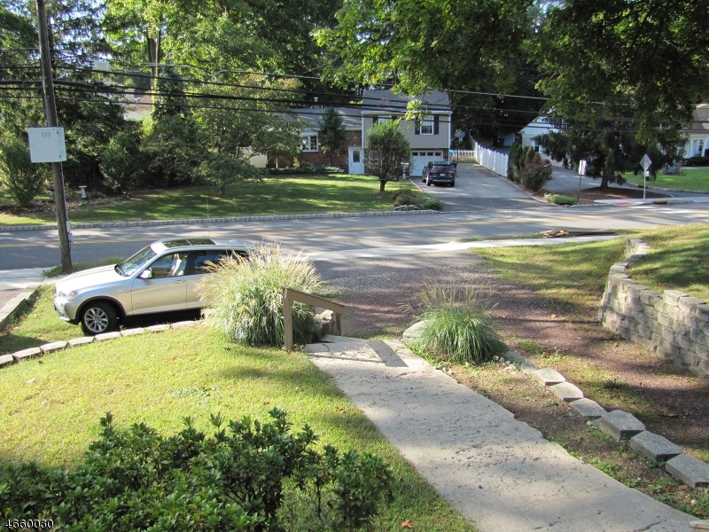 96 Mill Rd