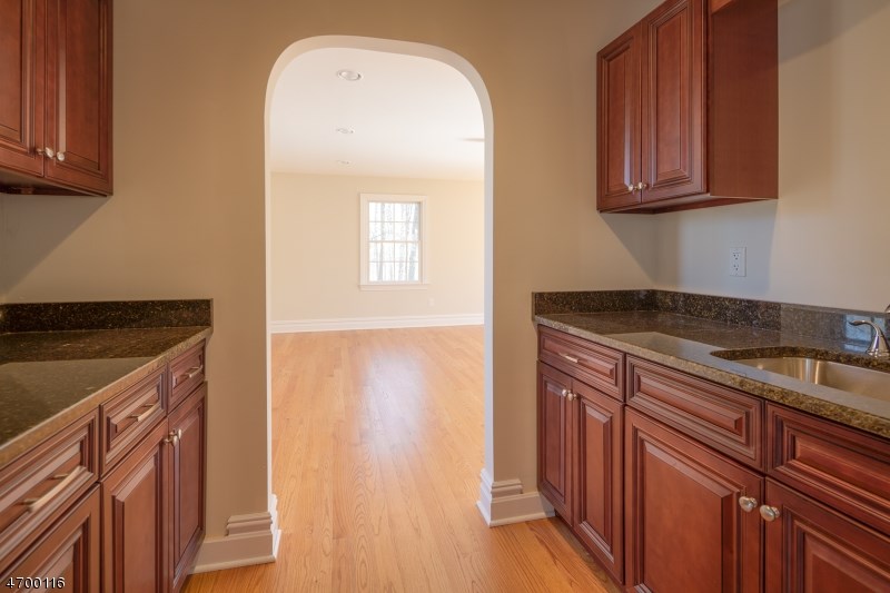 53 Harter Rd