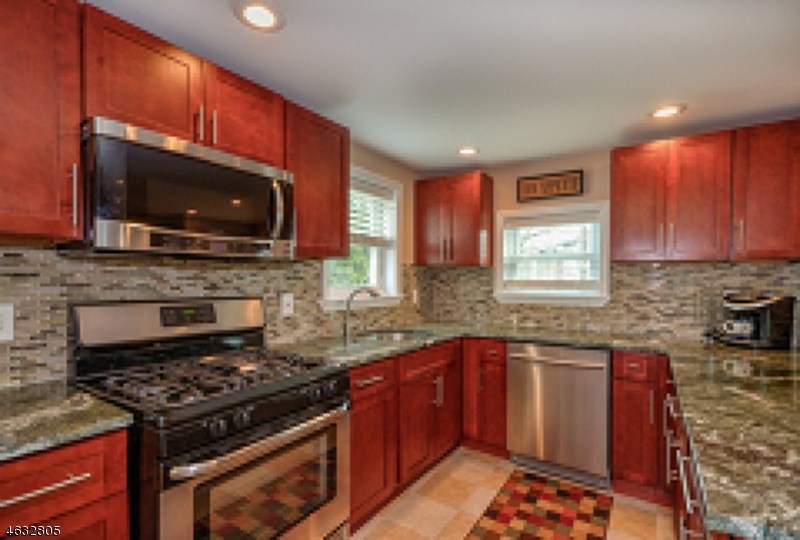 For Sale: 14 Thompson St Morristown, NJ 07960
