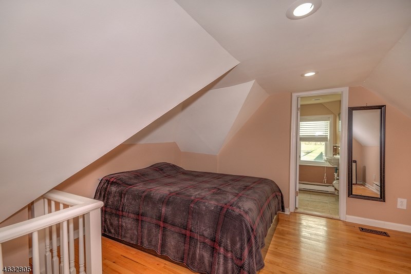 For Sale: 14 Thompson St Morristown, NJ 07960