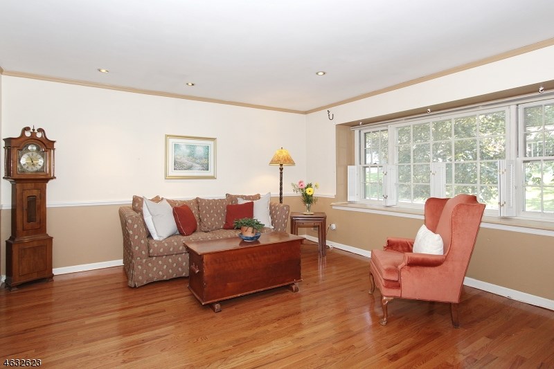For Sale: 47 Sagamore Dr New Providence, NJ 07974