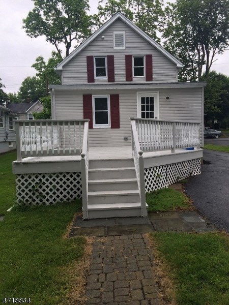 54 Springbrook Dr