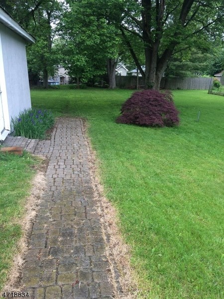 54 Springbrook Dr
