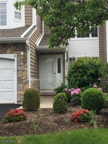 54 Springbrook Dr