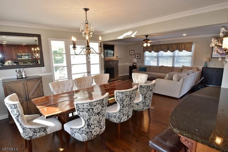 48 Longview Dr