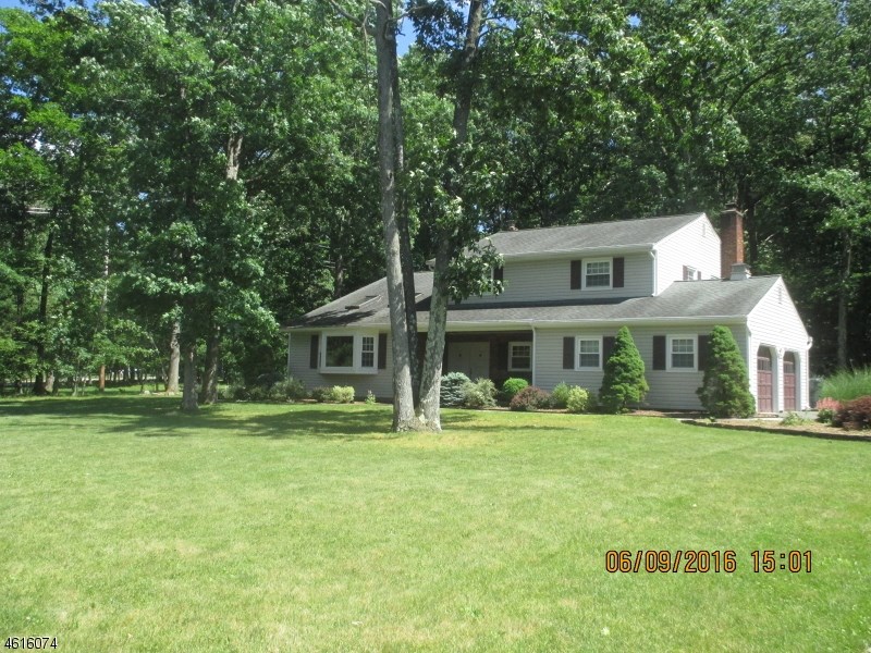 For Sale: 2 Buckingham Rd Whippany, NJ 07981