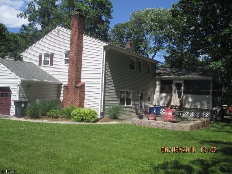 For Sale: 2 Buckingham Rd Whippany, NJ 07981