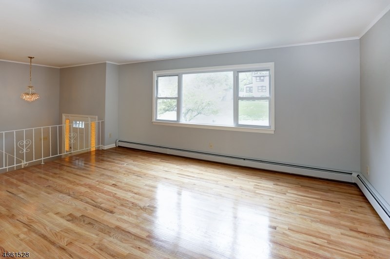 12 Kearney Ave