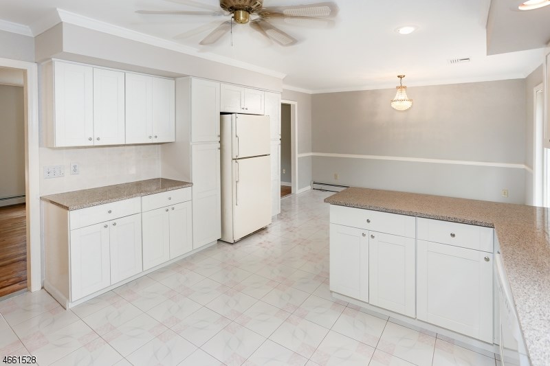 12 Kearney Ave