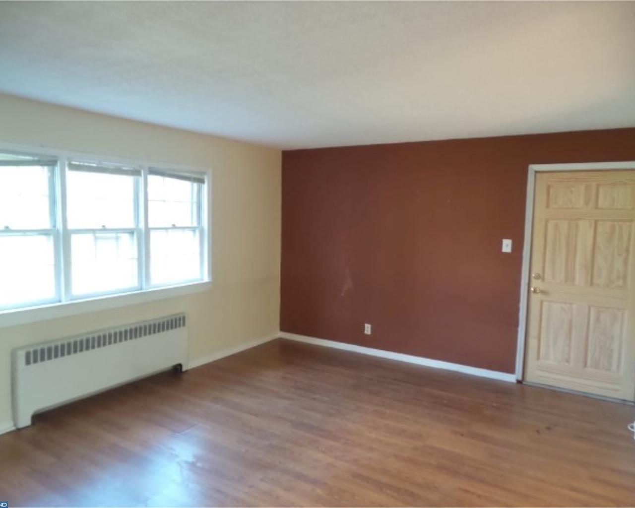 3055 Waldorf Ave