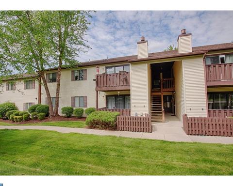 18 Franklin Pl